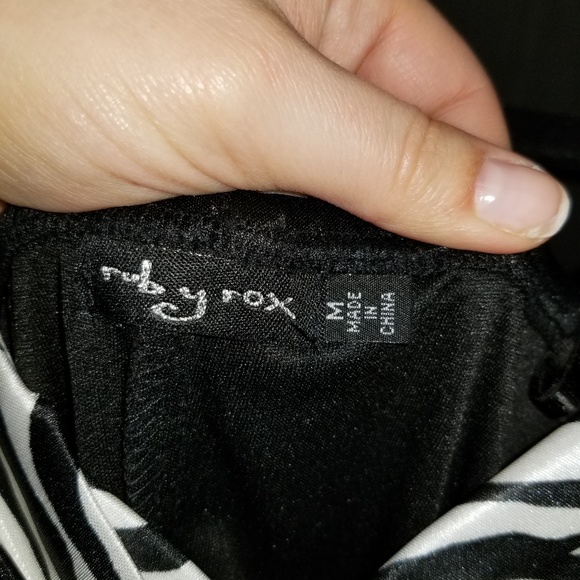 Zebra Dress - Picture 3 of 3